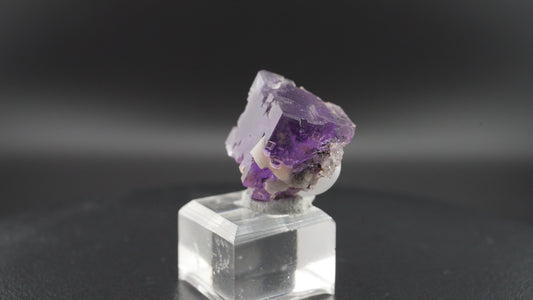 Fluorine Violette